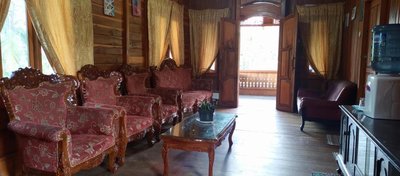 Talaga Tomohon Home Stay And Fishing Pond エクステリア 写真